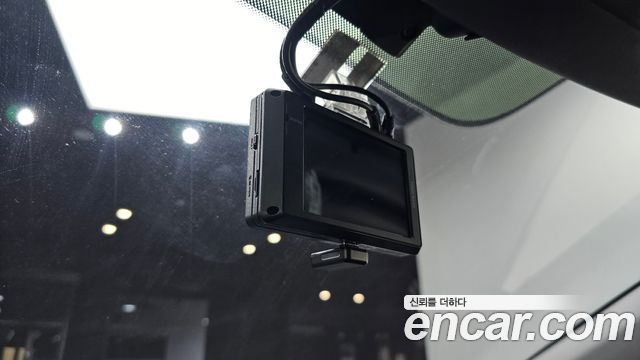 Hyundai AVANTE 2019 — photo 30