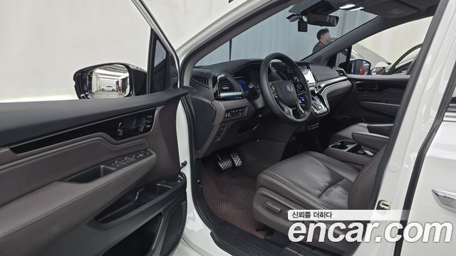Honda Odyssey 2020 — photo 13