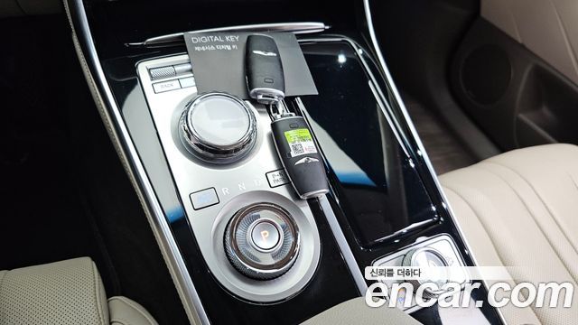 Genesis GV80 2023 — photo 9