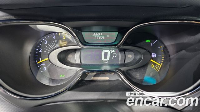 Renault Korea QM3 2015 — photo 8