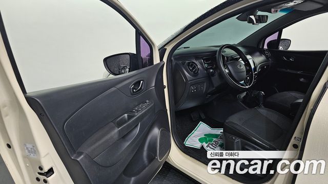 Renault Korea QM3 2015 — photo 10
