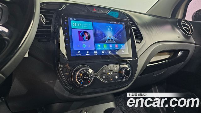 Renault Korea QM3 2015 — photo 17