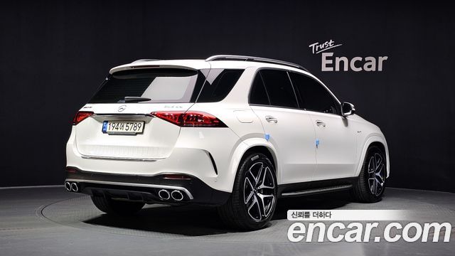 Mercedes-Benz GLE-Class 2020 — photo 2