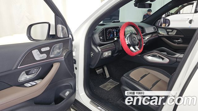 Mercedes-Benz GLE-Class 2020 — photo 13