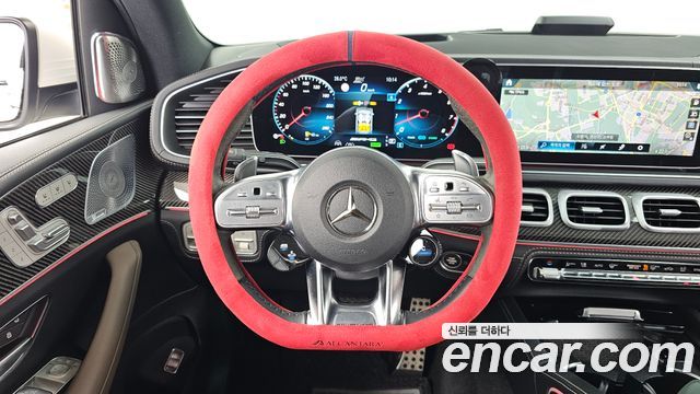 Mercedes-Benz GLE-Class 2020 — photo 19