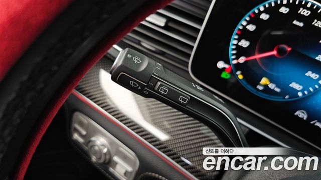 Mercedes-Benz GLE-Class 2020 — photo 34