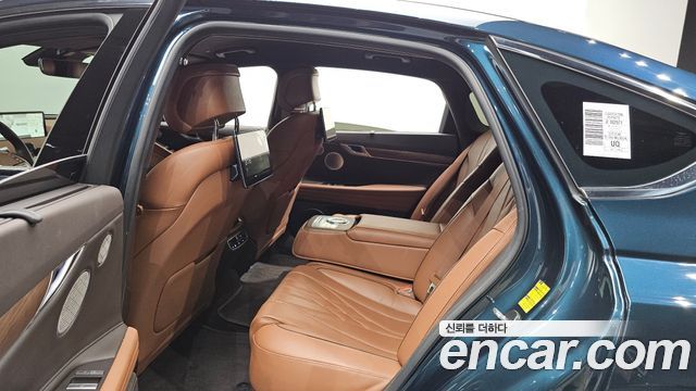 Genesis G80 2022 — photo 16