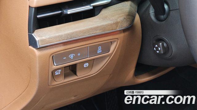 Genesis G80 2022 — photo 18