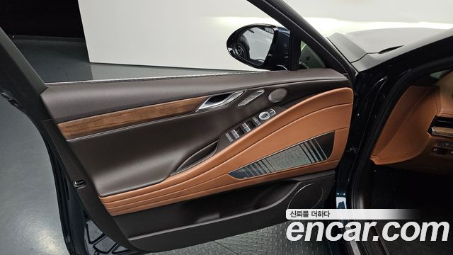 Genesis G80 2022 — photo 12