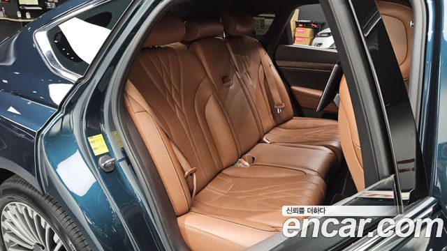 Genesis G80 2022 — photo 14