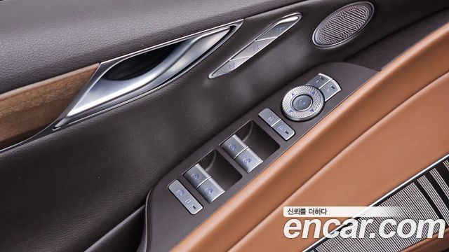 Genesis G80 2022 — photo 26