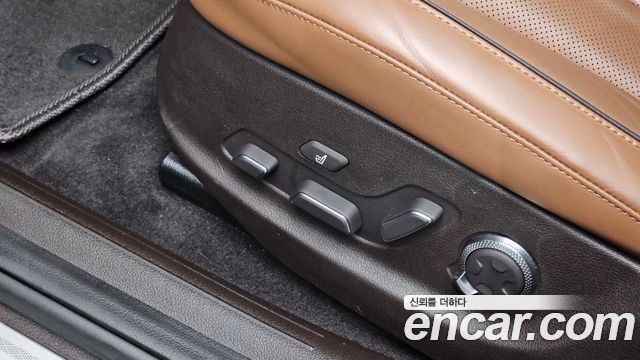 Genesis G80 2022 — photo 27