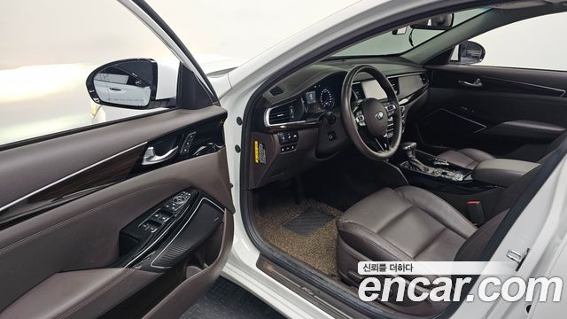 Kia K7 2018 — photo 13