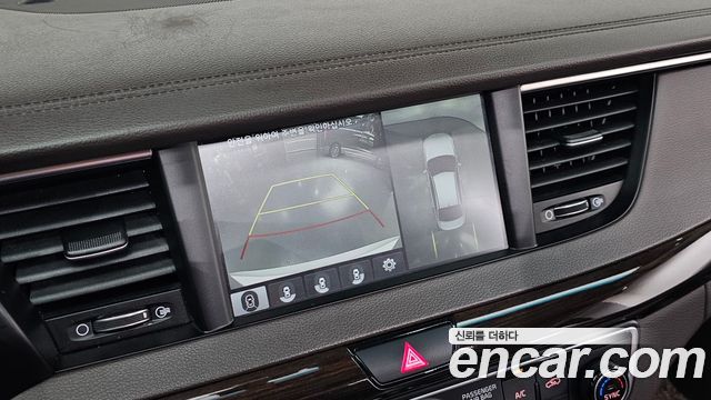 Kia K7 2018 — photo 20