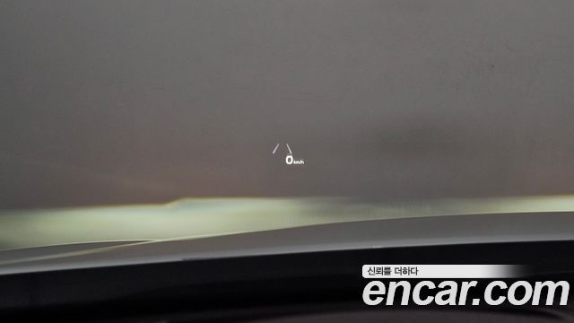 Kia K7 2018 — photo 23