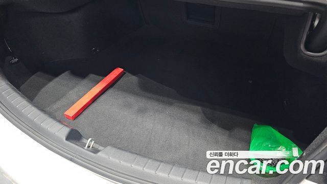 Kia K7 2018 — photo 29