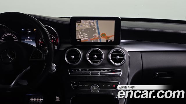 Mercedes-Benz C-Class 2016 — photo 12