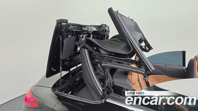 Mercedes-Benz CLE-Class 2025 — photo 25