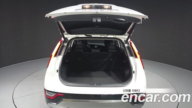 Kia Niro 2024 — photo 26