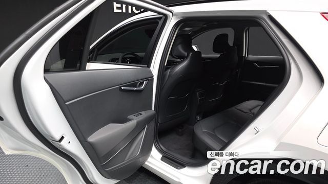 Kia Niro 2024 — photo 16