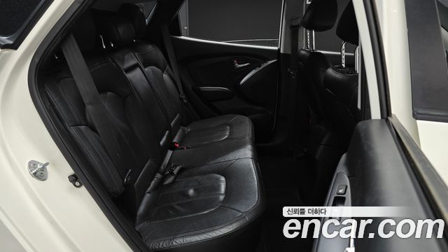 Hyundai Tucson 2011 — photo 11