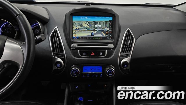 Hyundai Tucson 2011 — photo 14