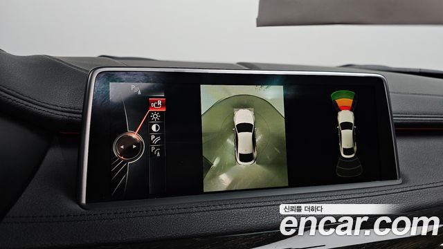 BMW X6 2015 — photo 16