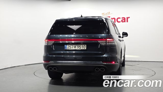 Lincoln Aviator 2022 — photo 4