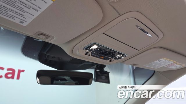 Lincoln Aviator 2022 — photo 27