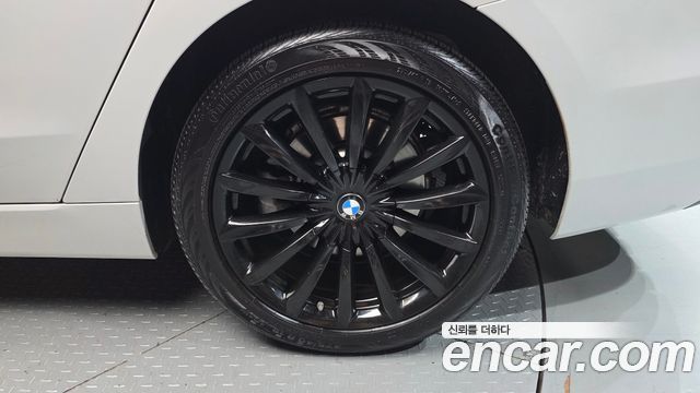BMW Gran Turismo 2019 — photo 5