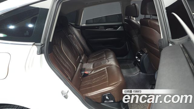 BMW Gran Turismo 2019 — photo 18
