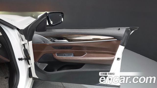 BMW Gran Turismo 2019 — photo 14