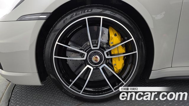 Porsche 911 2024 — photo 5