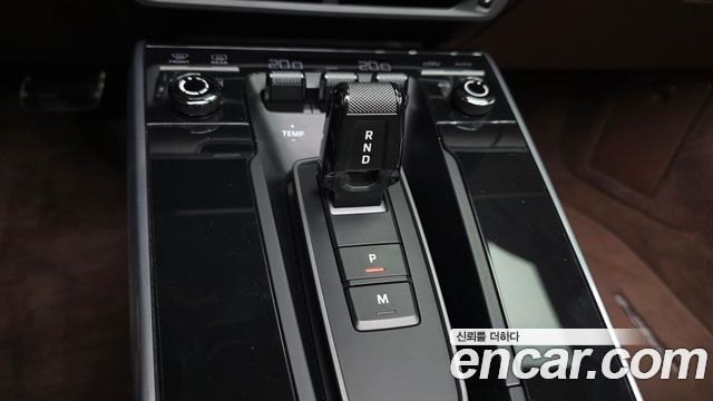 Porsche 911 2024 — photo 9