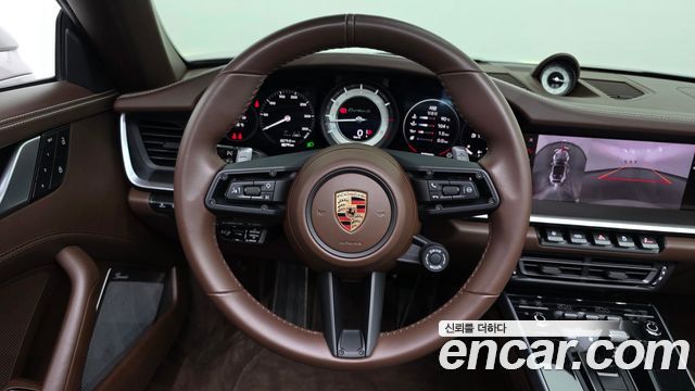 Porsche 911 2024 — photo 13