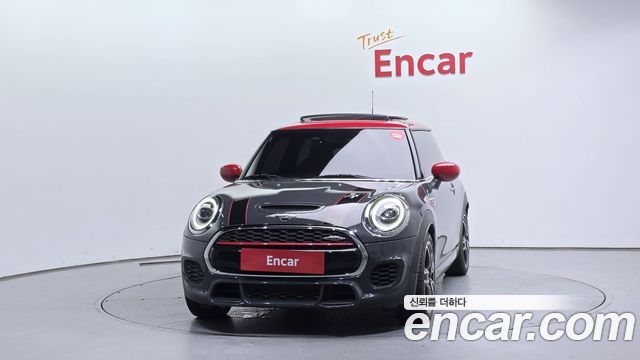 Mini Cooper 2020 — photo 3