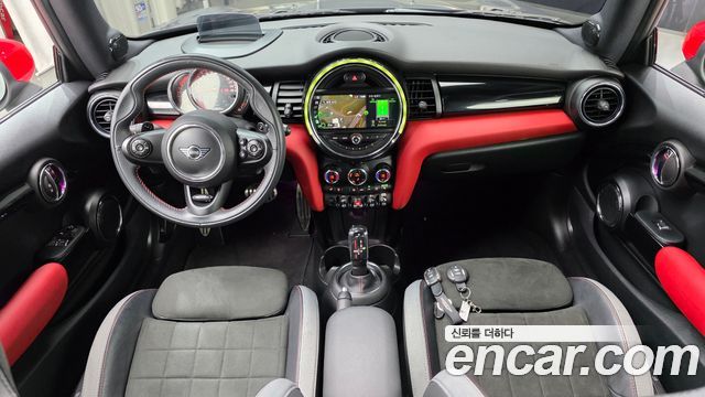 Mini Cooper 2020 — photo 10