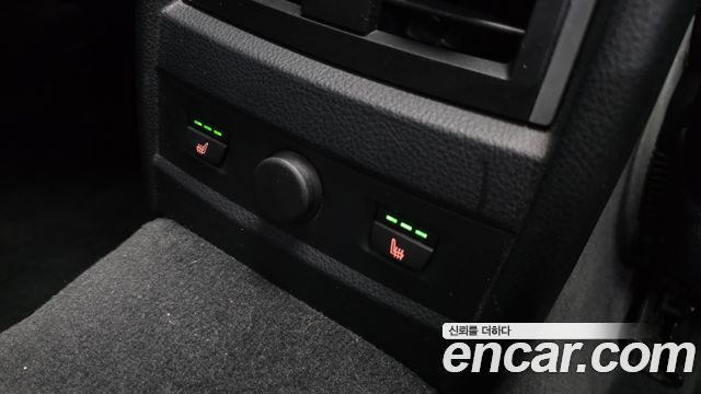 BMW 4-Series 2018 — photo 24