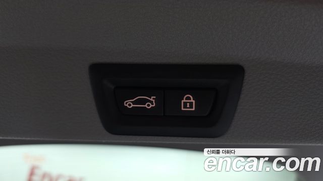 BMW 4-Series 2018 — photo 29