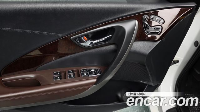Hyundai Grandeur 2017 — photo 17