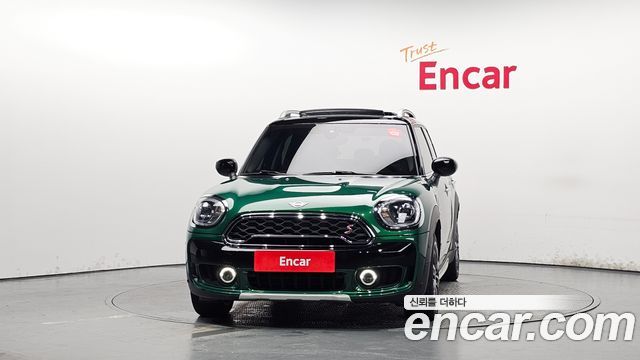 Mini Countryman 2020 — photo 3