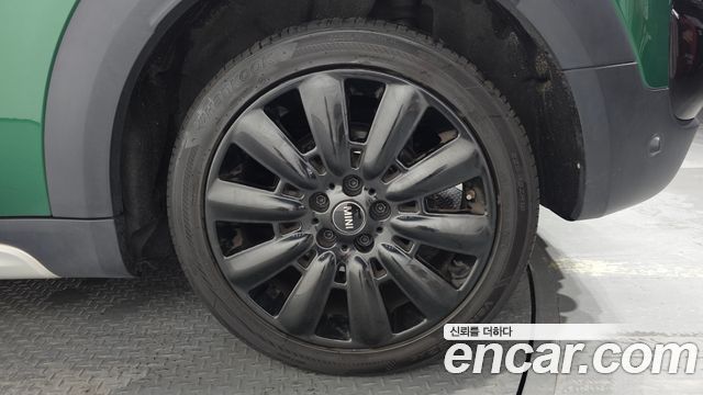 Mini Countryman 2020 — photo 7