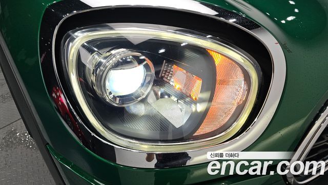 Mini Countryman 2020 — photo 8
