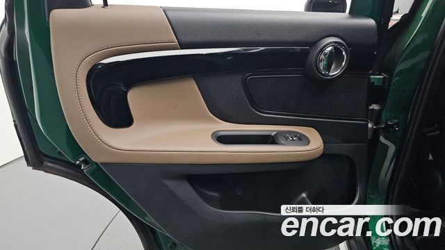 Mini Countryman 2020 — photo 15