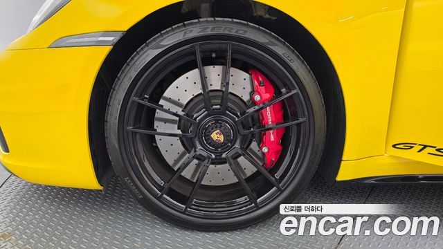 Porsche 911 2024 — photo 5