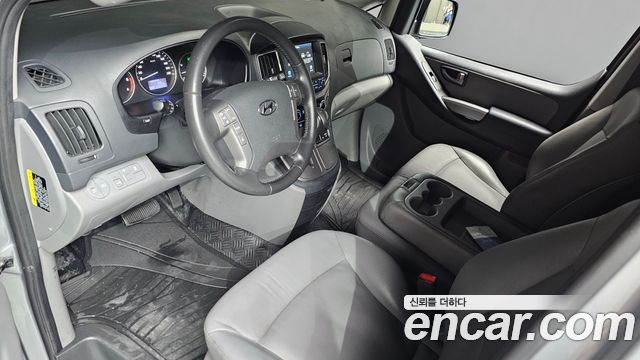 Hyundai Starex 2020 — photo 7