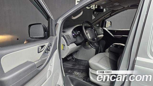 Hyundai Starex 2020 — photo 10