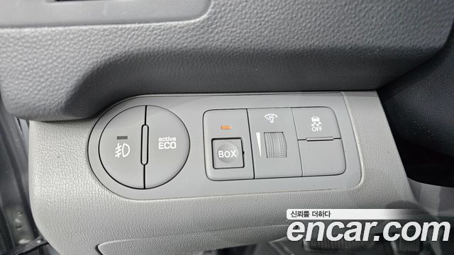 Hyundai Starex 2020 — photo 16