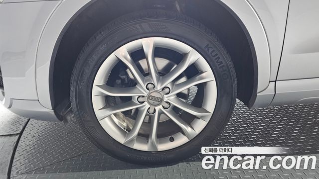 Audi Q3 2015 — photo 5