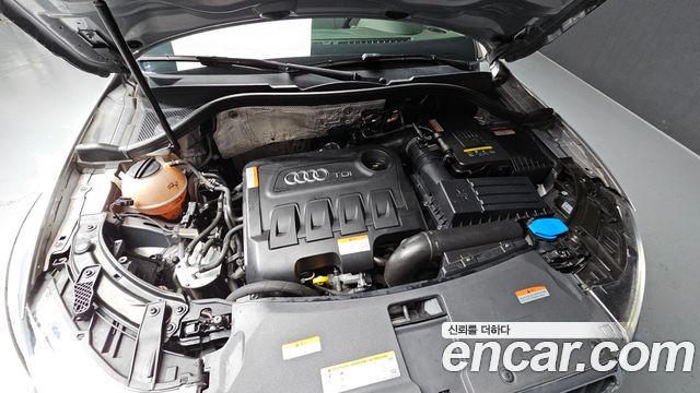 Audi Q3 2015 — photo 6